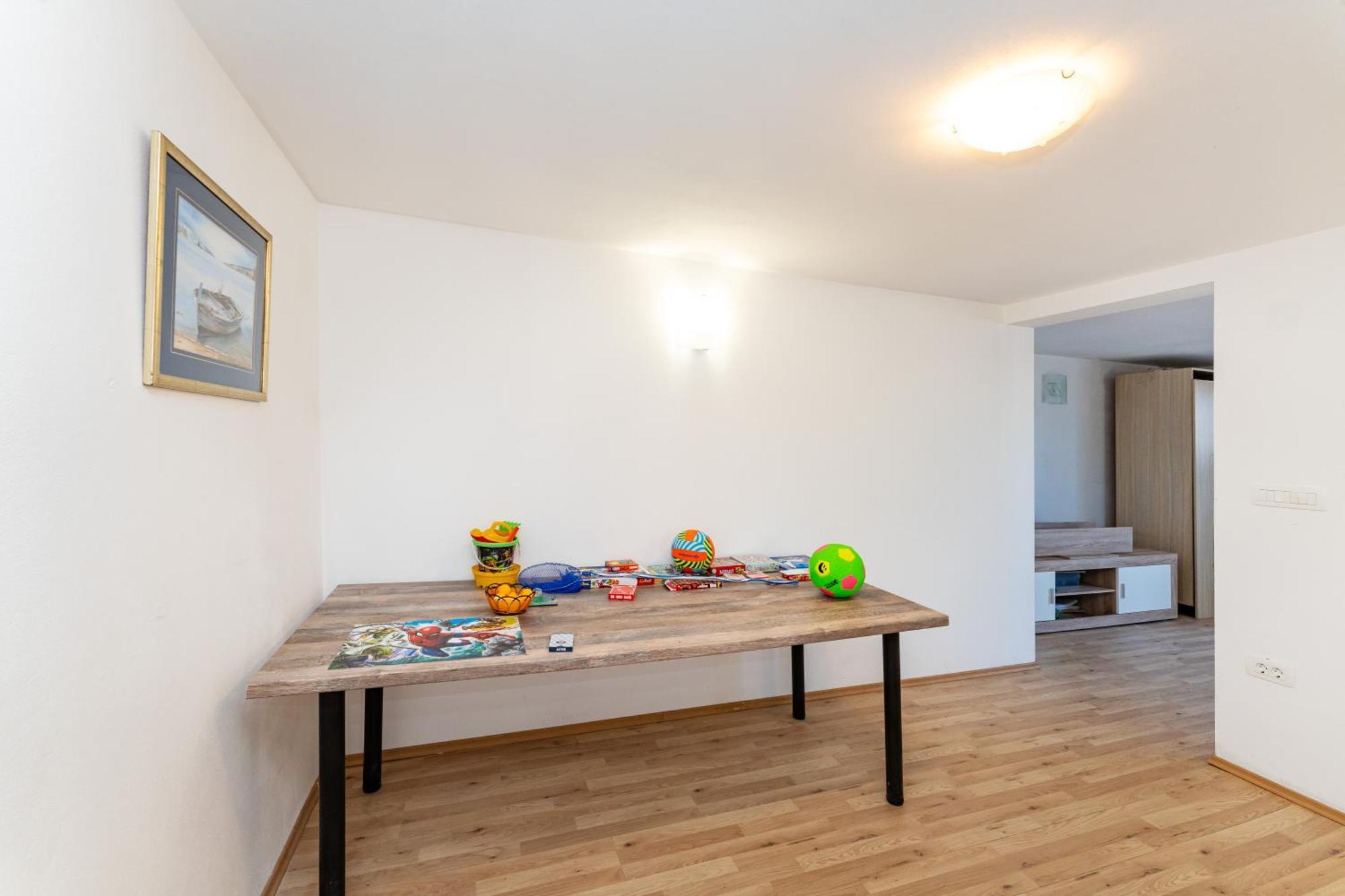 Olive Bridge Villa マスレニツァ エクステリア 写真